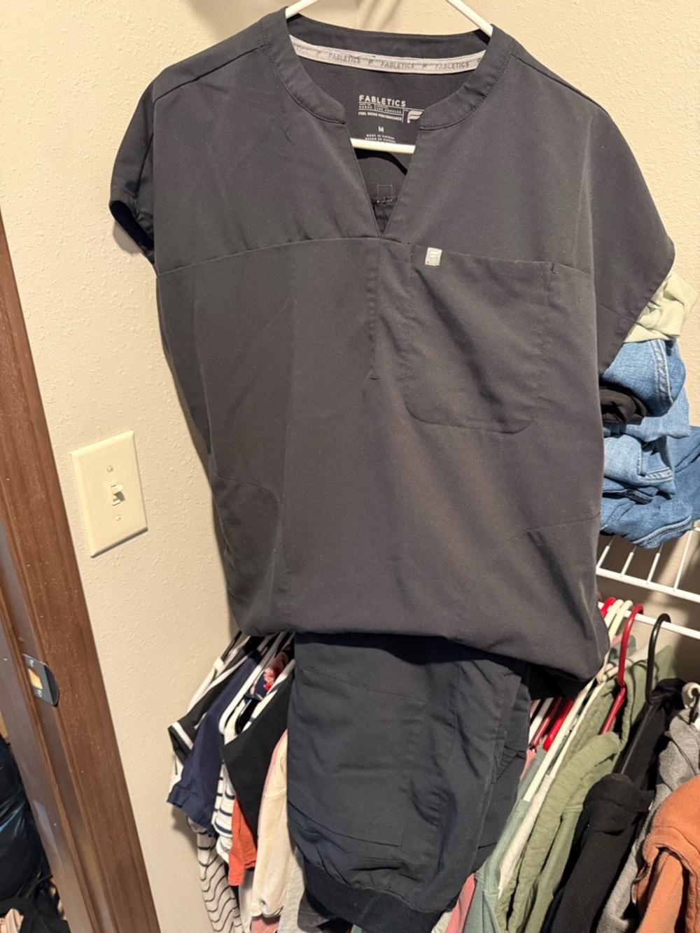 Fabletics Women's Dark Navy Scrub Top and Pants Set